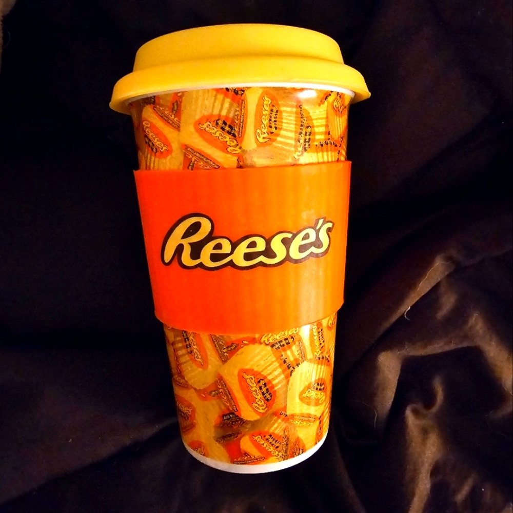 Miniature Reese's Cups 12 oz. Travel Mug